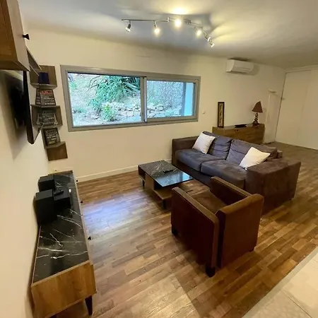 아파트 Sanguinaires *